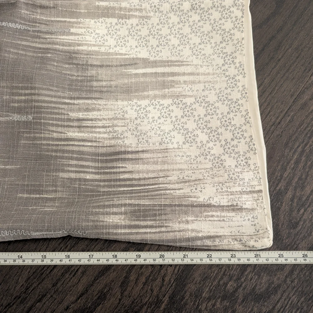 EUC West Elm Cream Beige Abstract Streak Pattern Square Sham Set of 2